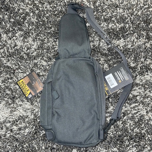Highland Tactical Bags New Highland Tactical Expo Sling Bag In Grey Poshmark